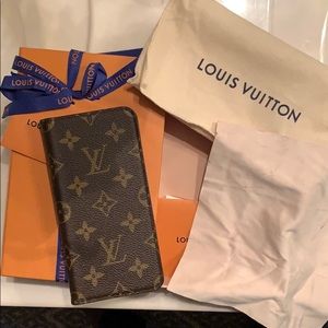 Louis Vuitton iPhone 7/8/XR Wallet Case